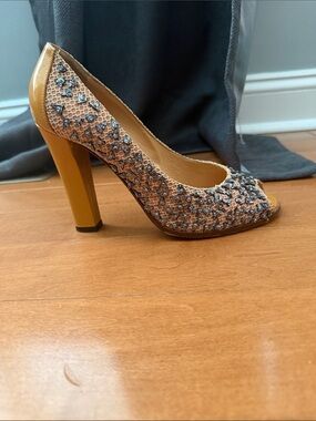 Fendi Embellished Peep Toe Pumps IT 38.5